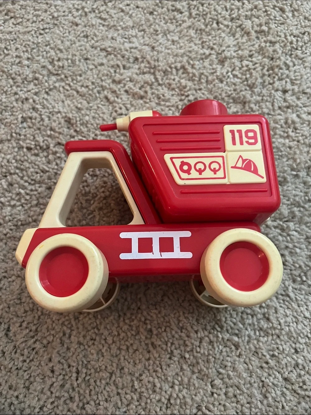 Tonya Firetruck 119 - Classic Push Toy Vintage 1985